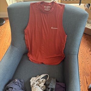 Women’s Cotopaxi rust/pumpkin color Quito Active Tank size Medium